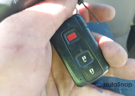 2005 Toyota Prius из США, поврежденный, VIN JTDKB20U453006486